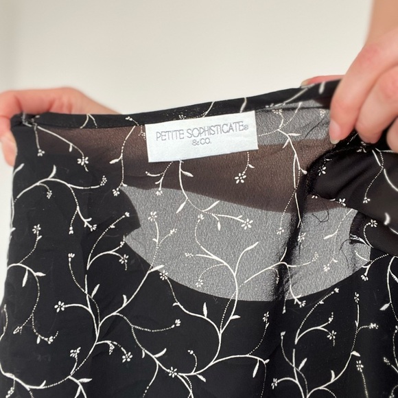 EUC Black 2 in 1 Shirt Blouse - Picture 6 of 6